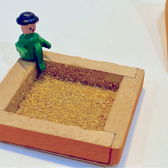 Miniature Wooden Playground with Children Made in Germany - Picture 9 of 12